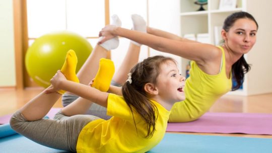 Yoga cho trẻ mầm non