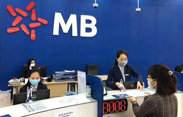Cách đăng ký MB Bank bằng CCCD tại quầy giao dịch